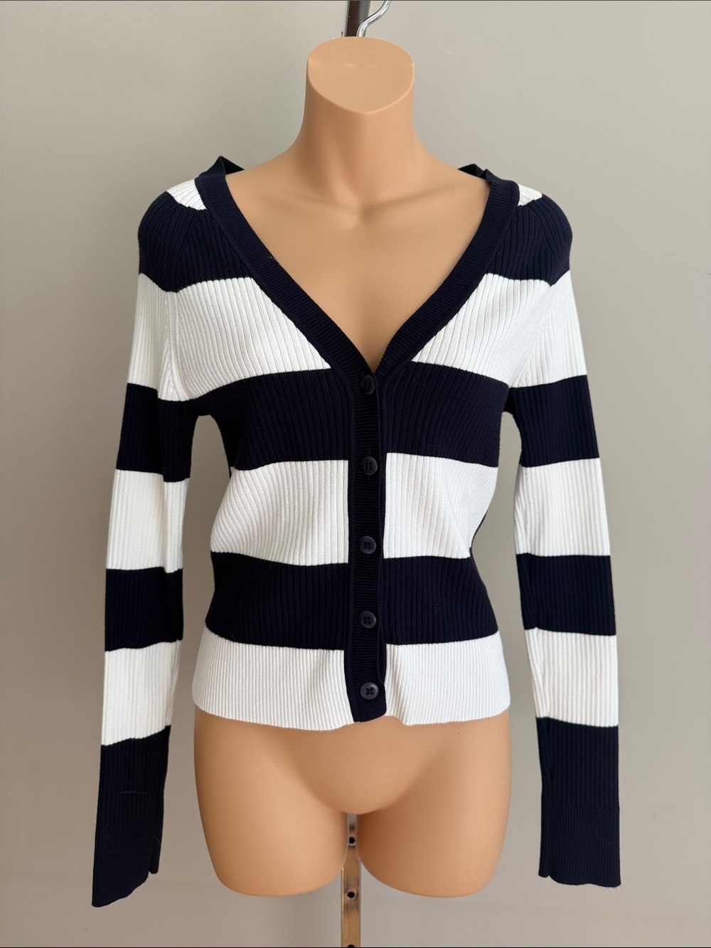 Mauve By Anthropologie Striped V-Neck Button Cardigan Sweater Navy&white, SZ M